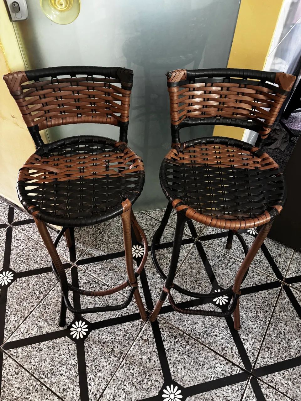 CONJUNTO DE BANQUETAS BISTRÔ  - Foto 3