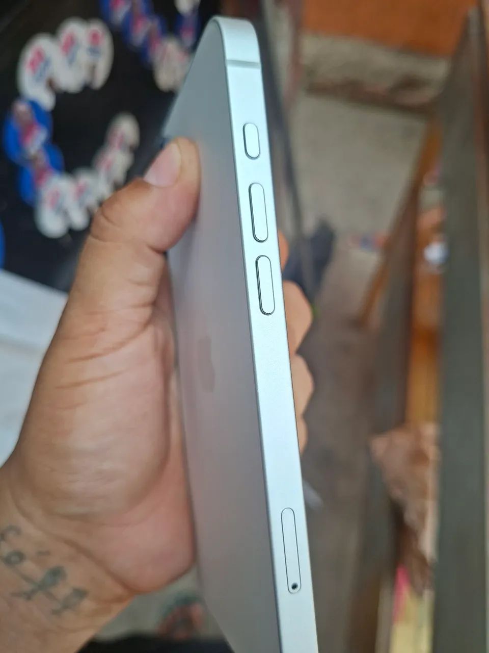 iPhone 16e ? R$ 4.100 - Foto 5