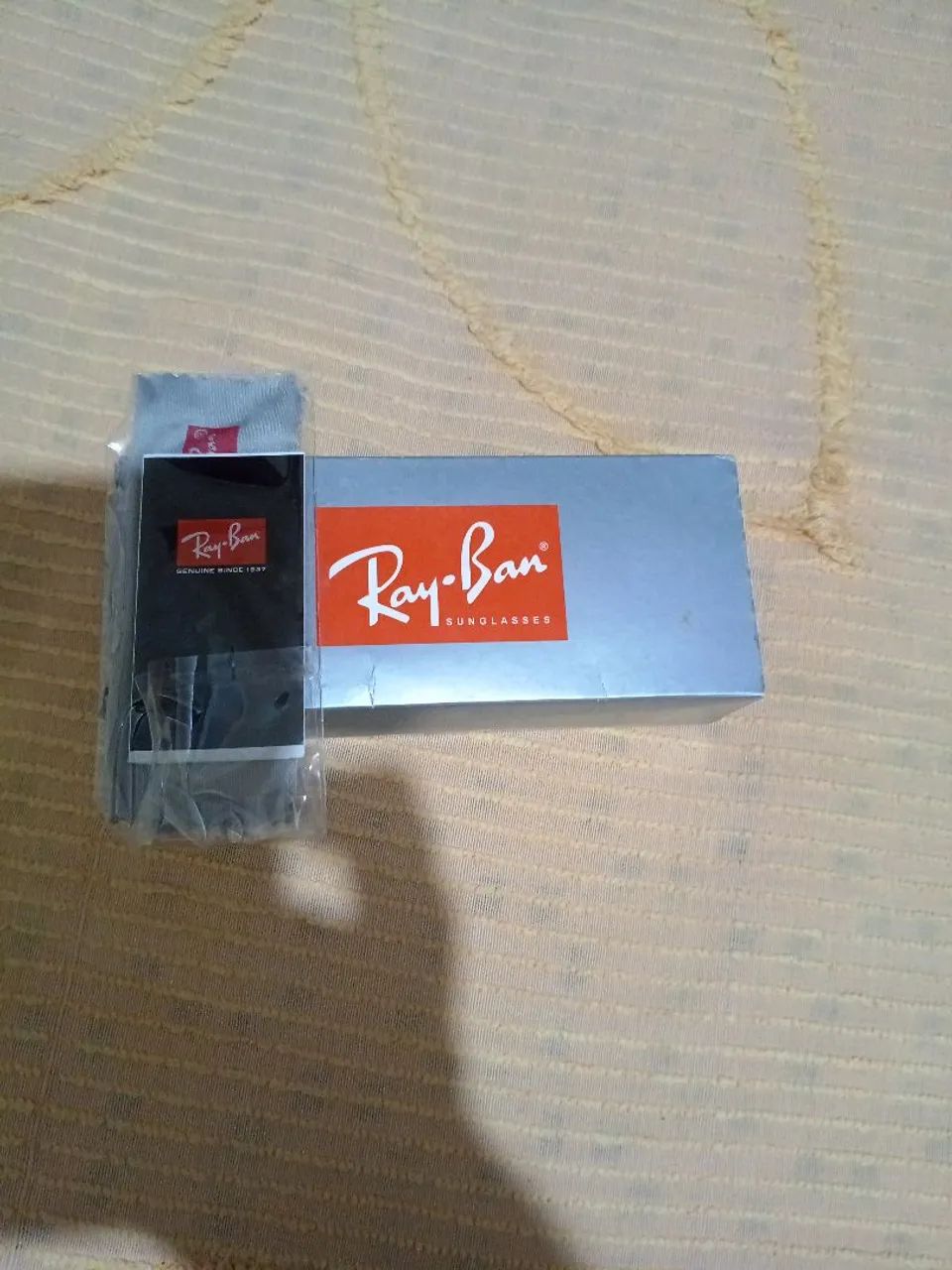 Vende um óculos RAYBAN - Foto 2