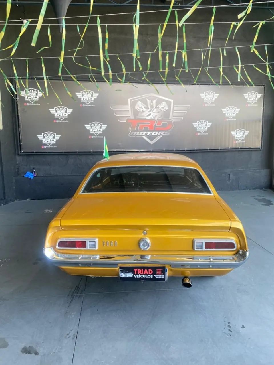 Ford Maverick Super Sedan 6 Cilindros Gasolina 4P Manual 1975 - Foto 3