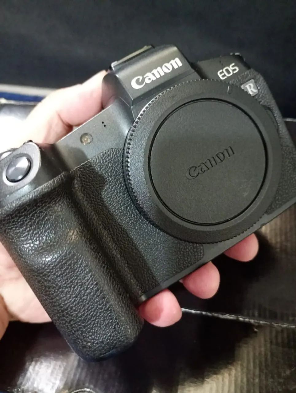 Câmera Canon R