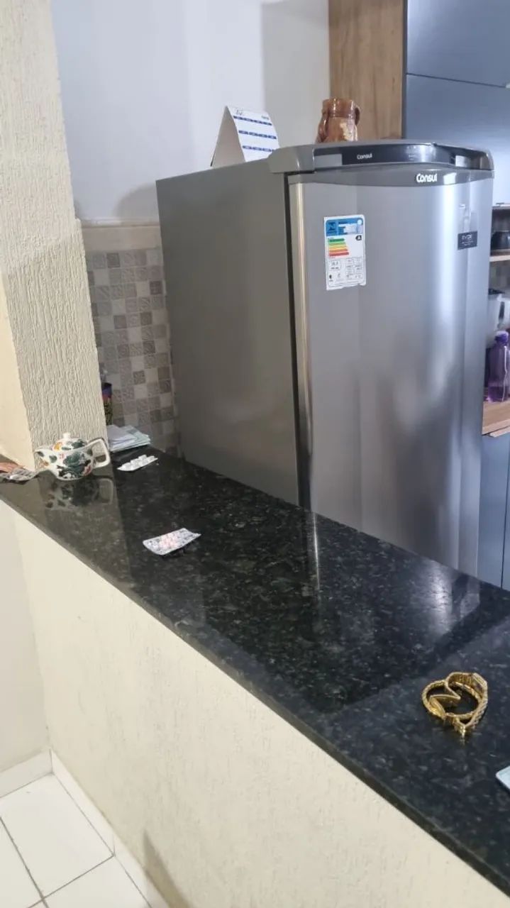 Vendo geladeira 