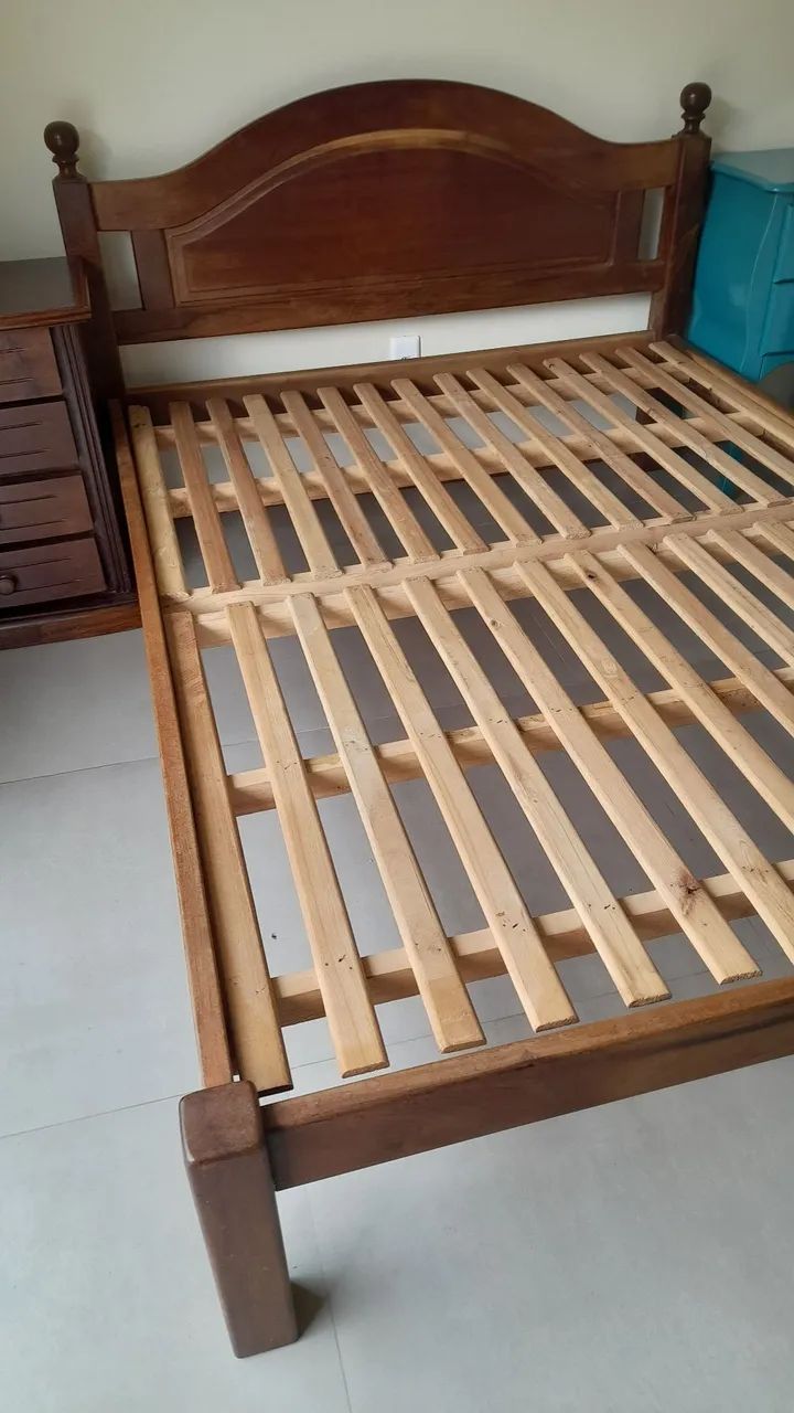 Cama de Casal em Madeira Maciça - Foto 3