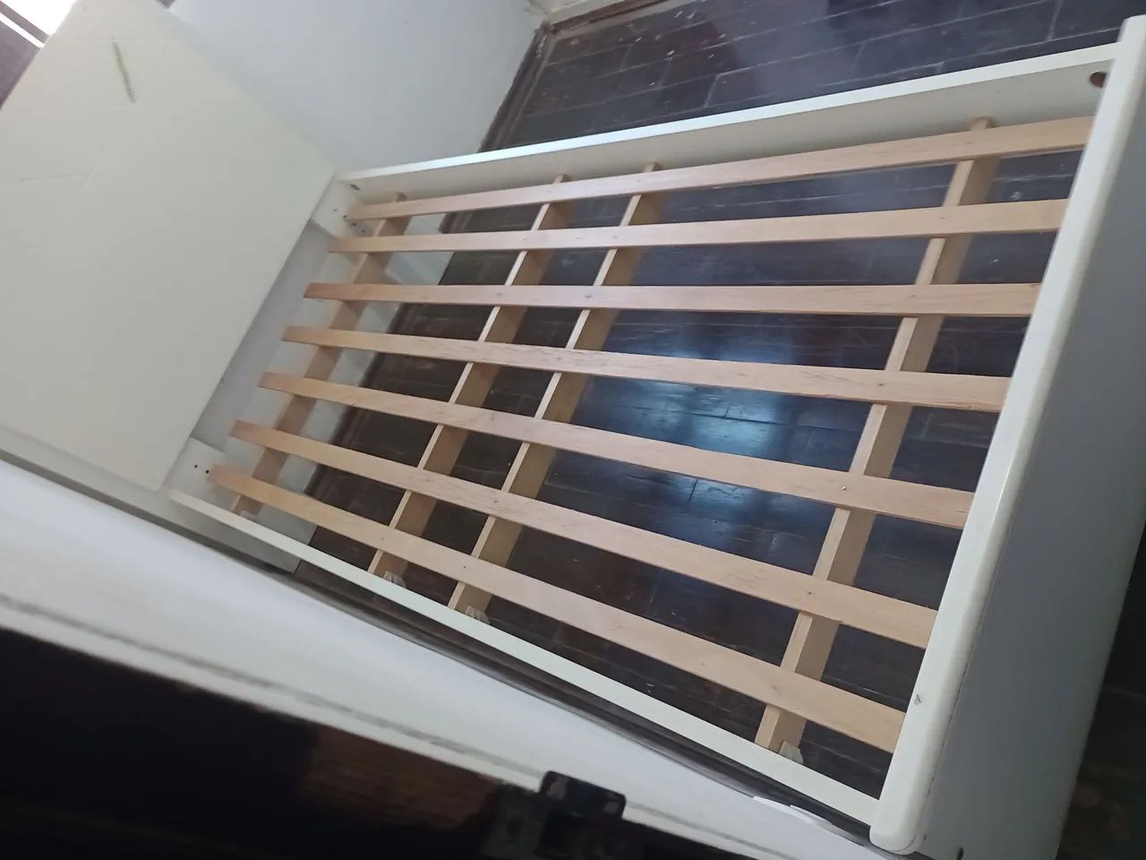 Cama de solteiro cor branca - Foto 2