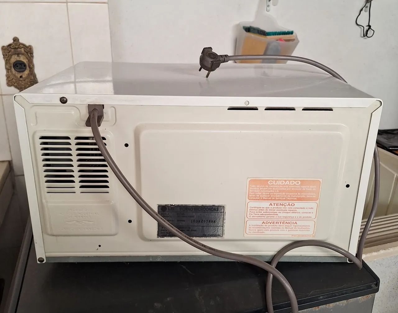 Micro-Ondas LG modelo MS74ML 20L  - Foto 4
