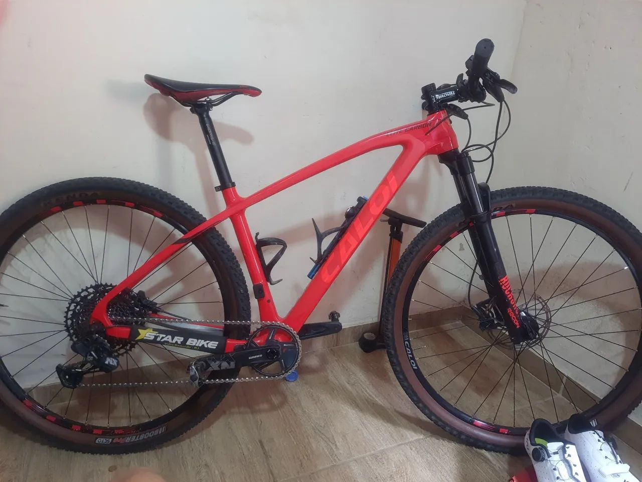 Caloi Elite Carbon 2020 aro 29
