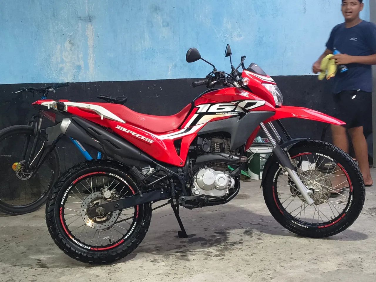 Honda Bross 2020 55mil km