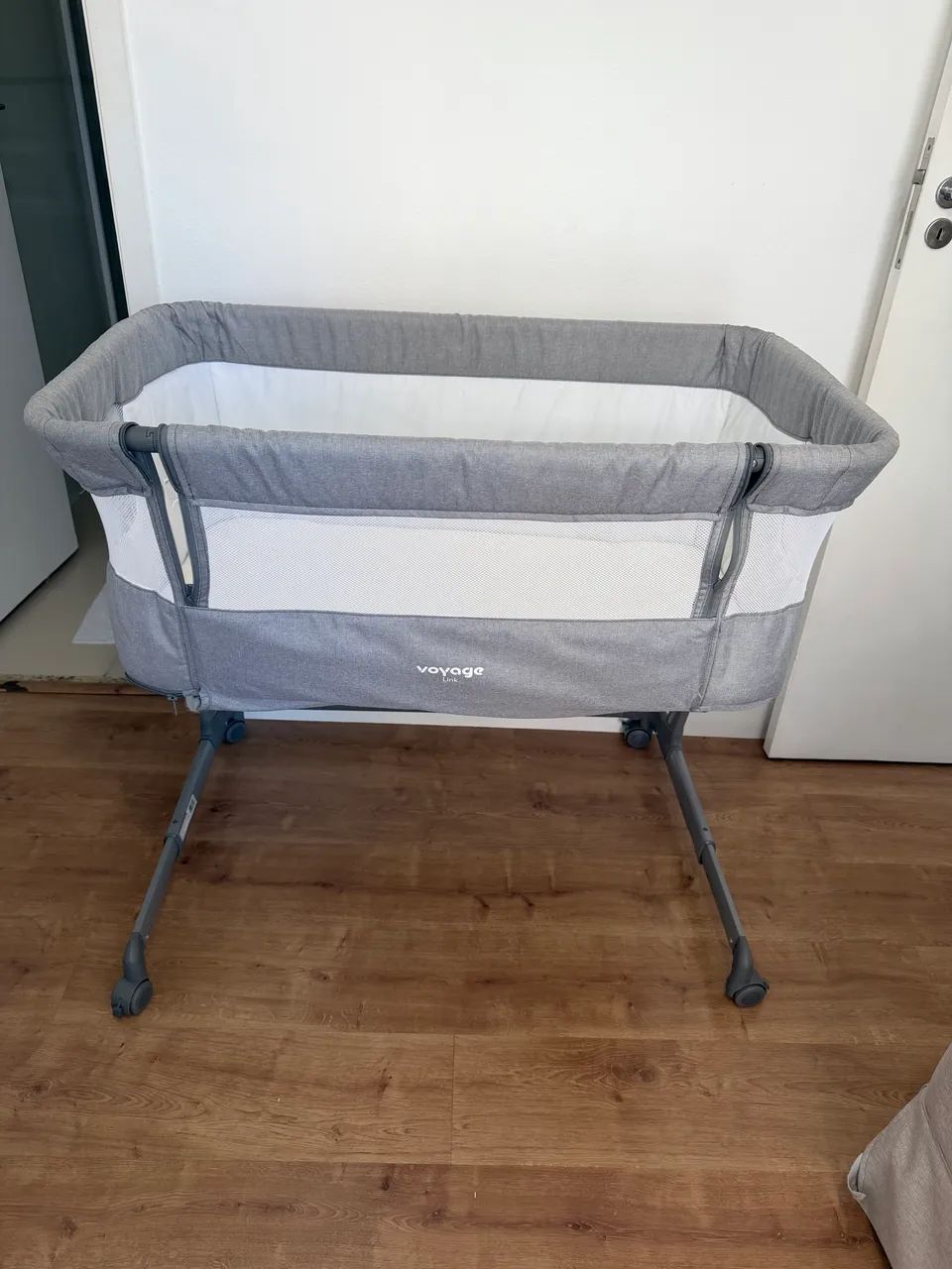 Berço portátil lateral de cama Voyage - Foto 2