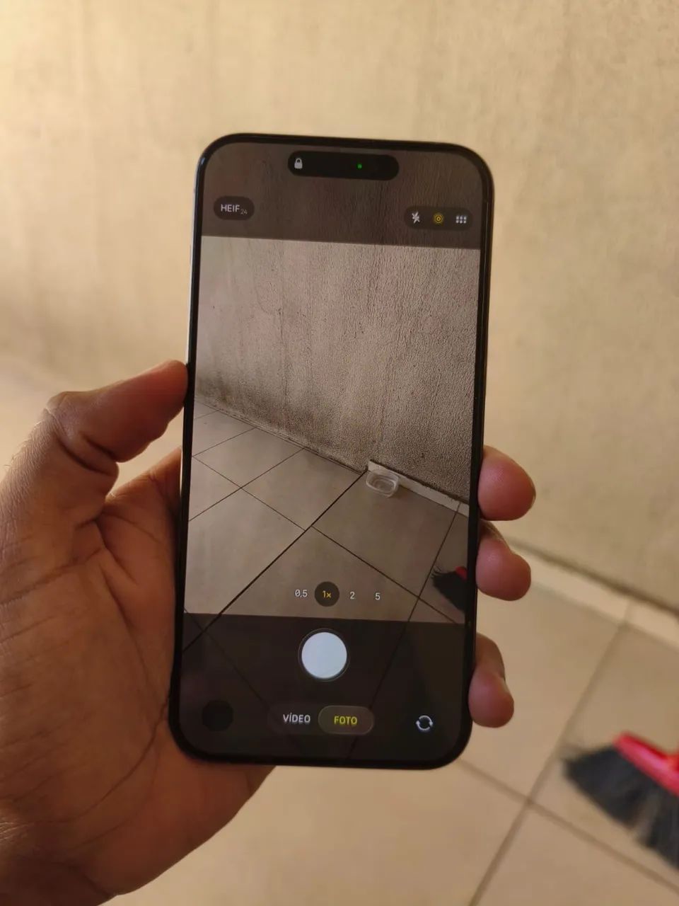 iPhone 15 pro max 25gb - Foto 2