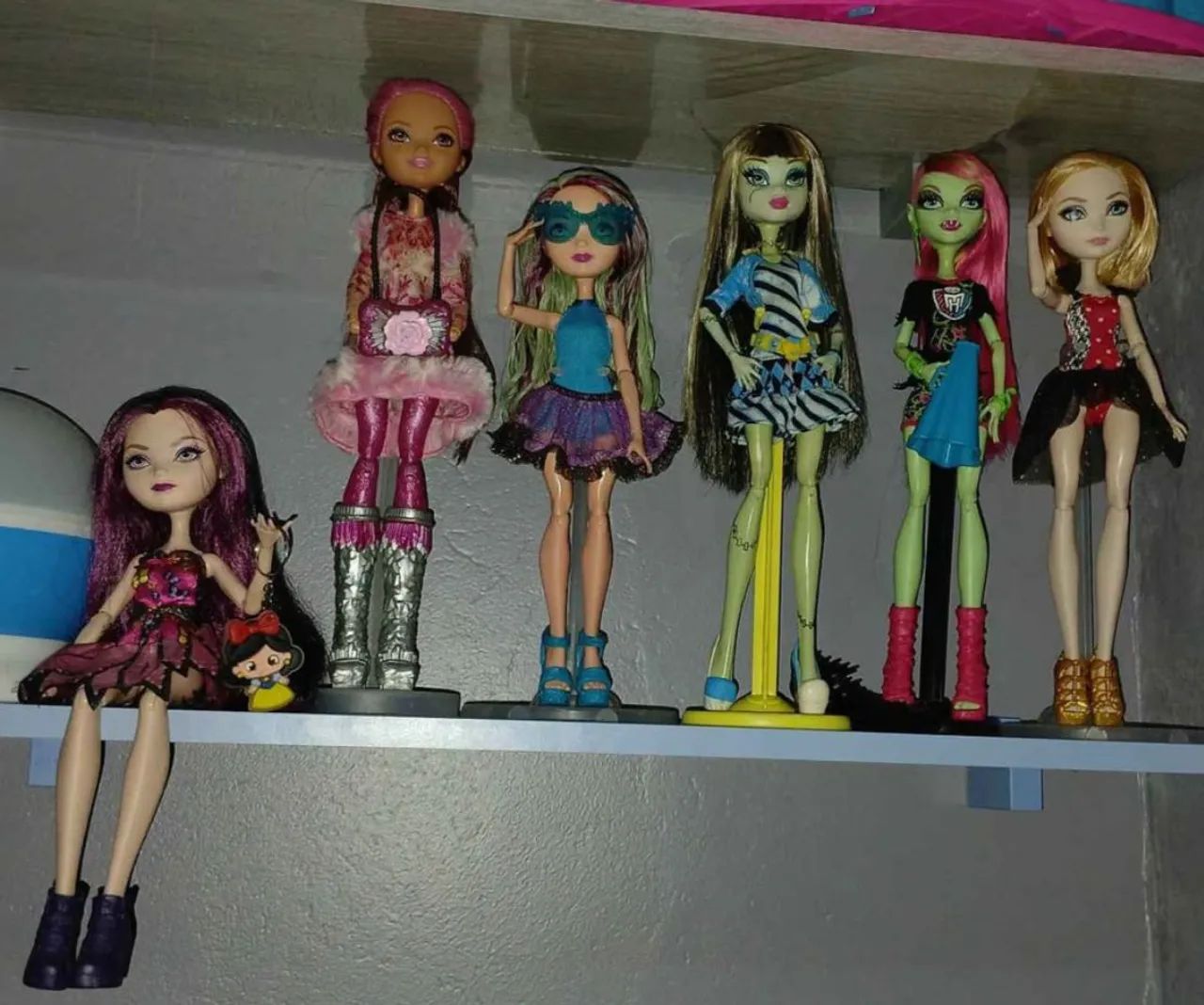 Bonecas monster high e ever after high 