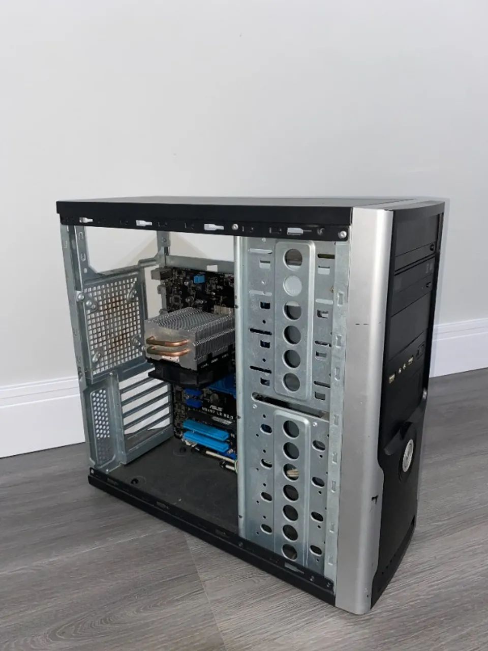 PC COM PLACA SEM FONTE E 4GB DE MEMORIA - Foto 3