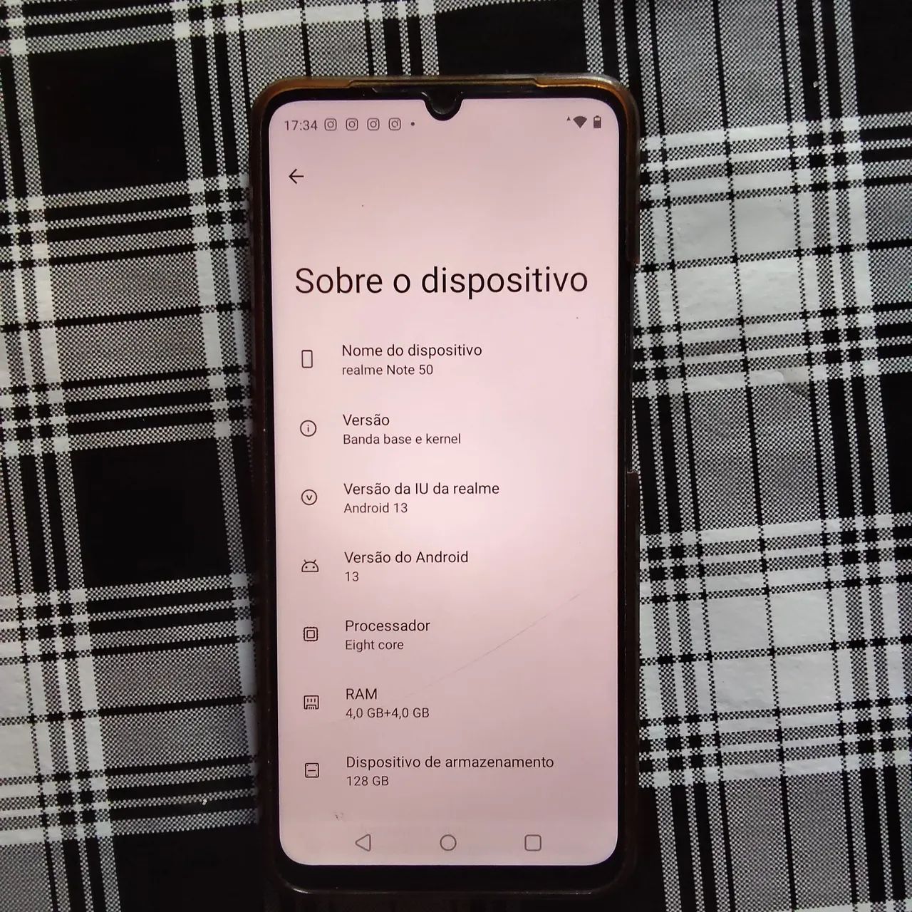 Realme note 50