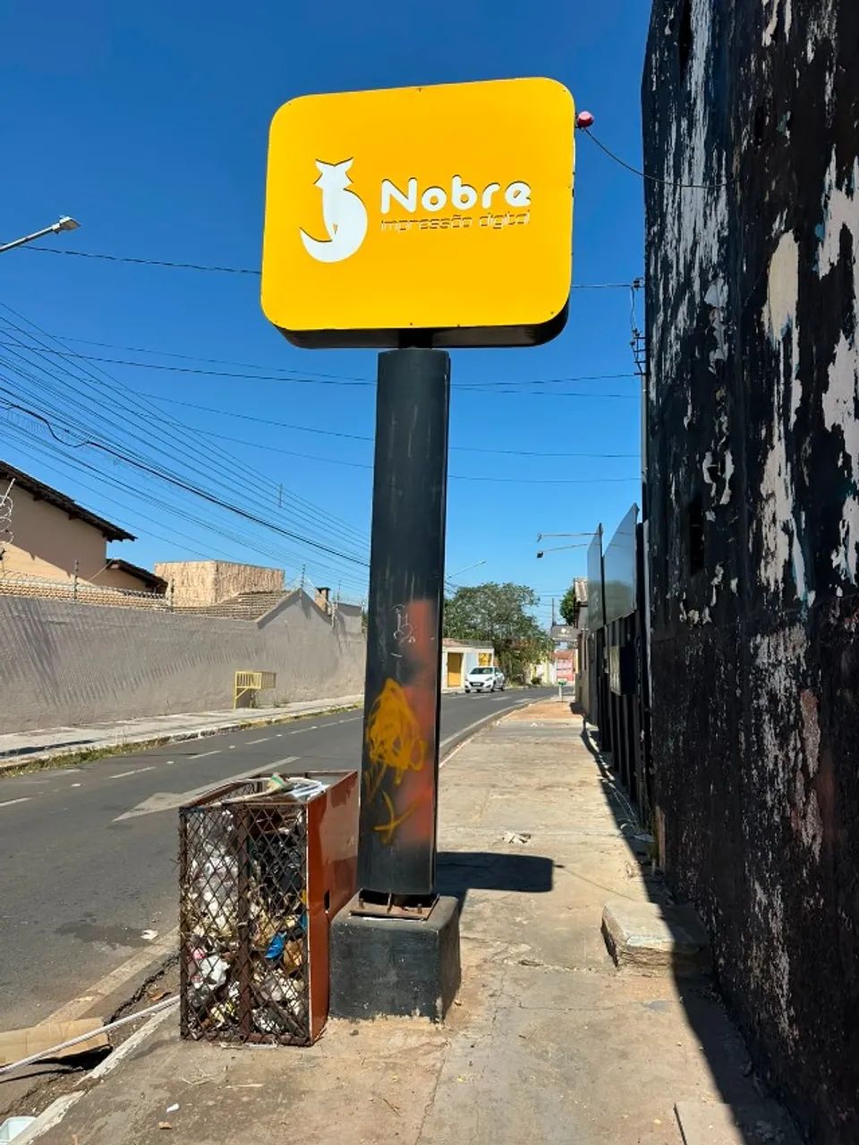Totem Comercial - Foto 2