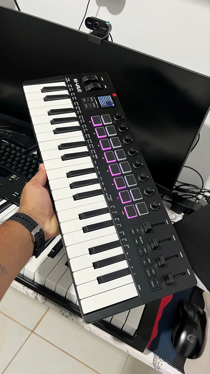 Controlador Mídi Smk 37 pro - Foto 3