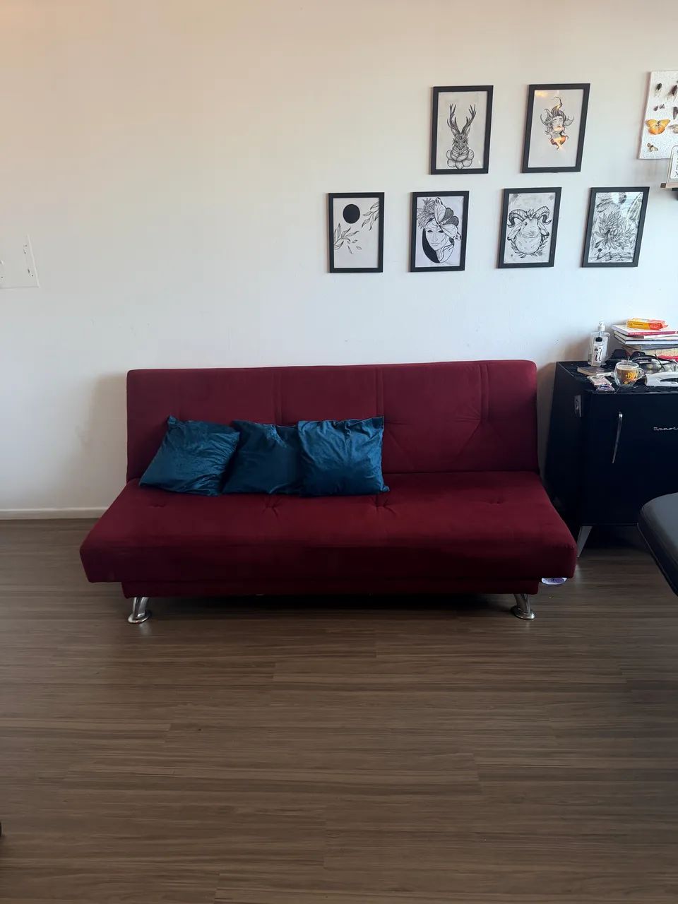 Sofá cama a venda vermelho aveludado  - Foto 3