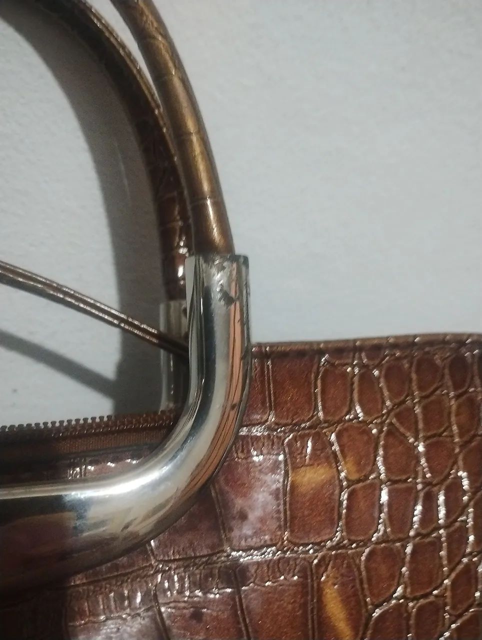 Bolsa imitação couro crocodilo  - Foto 3