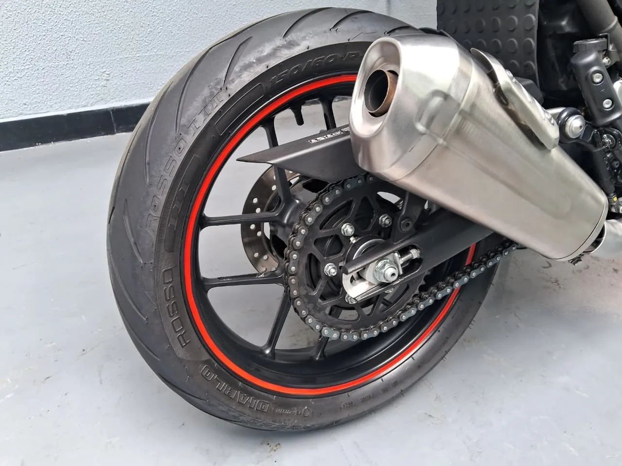 Triumph SPEED 400 - Foto 5