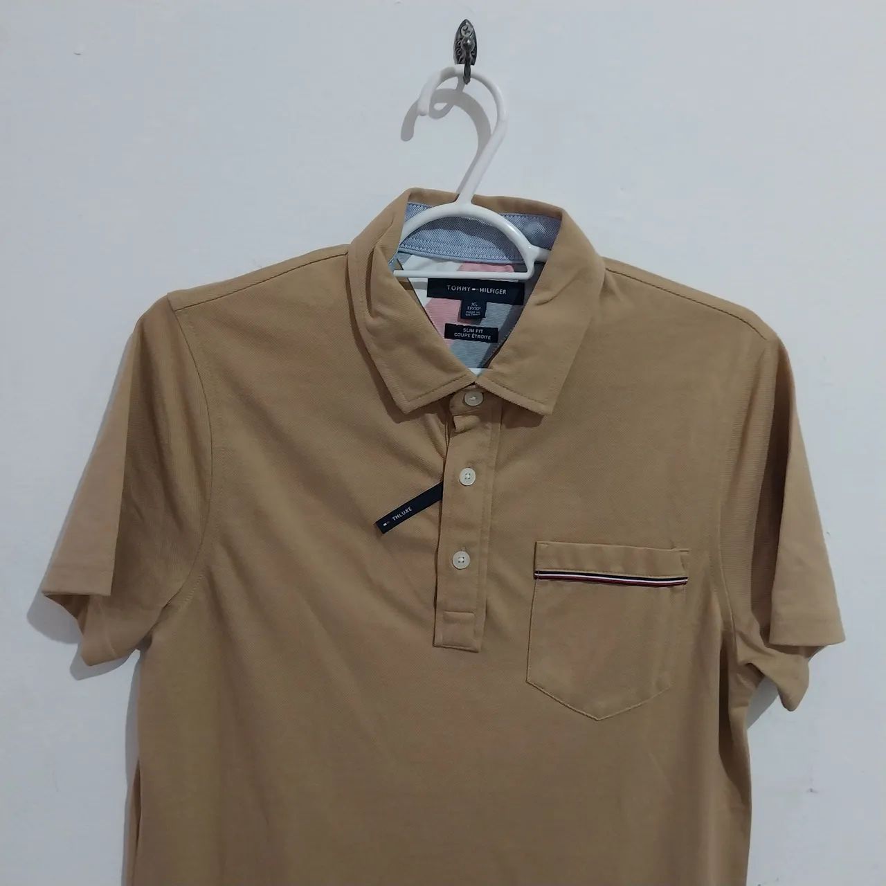 Polo Tommy tamanho P - Foto 2