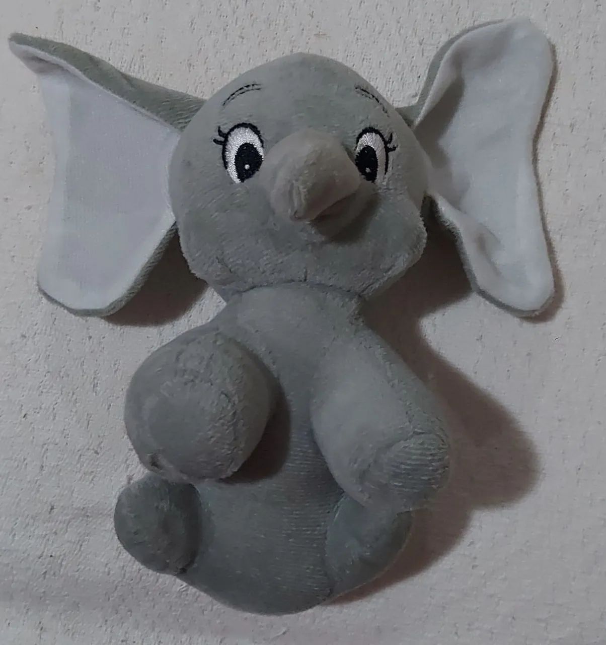 Elefante de Pelúcia 