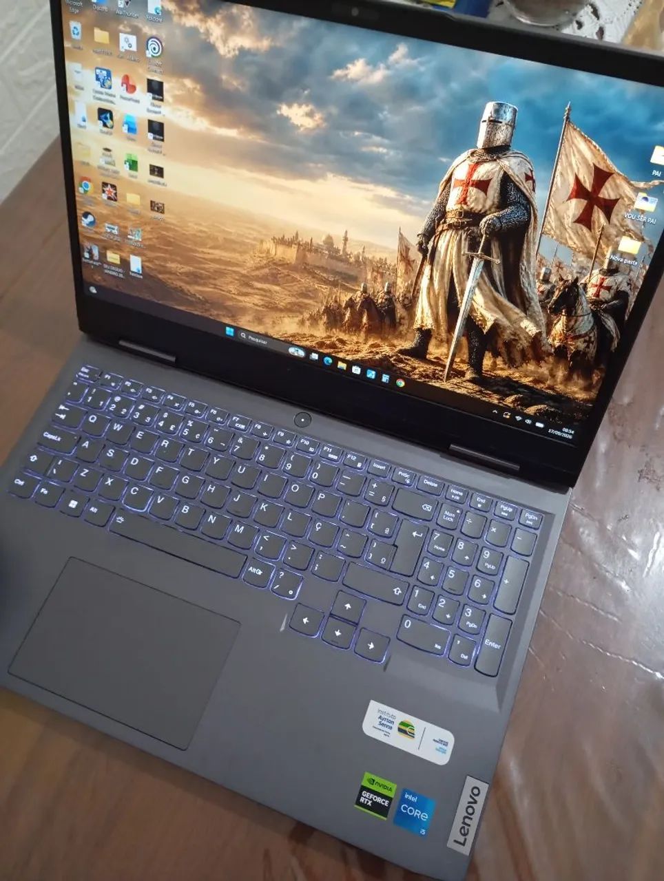 Notebook Lenovo LOQ - Foto 2