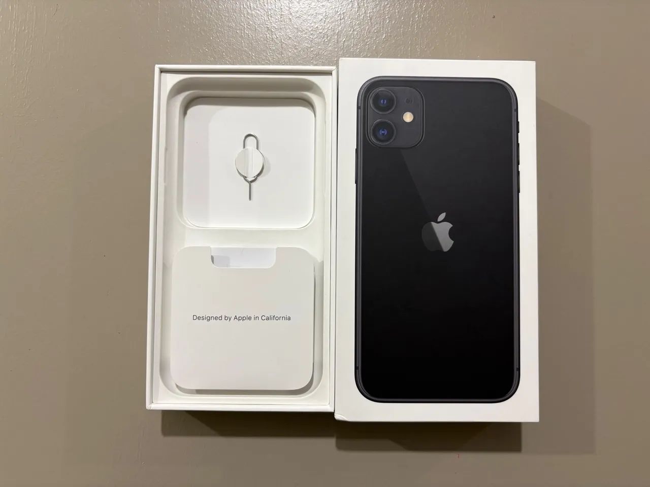 iPhone 11 64GB - Foto 2
