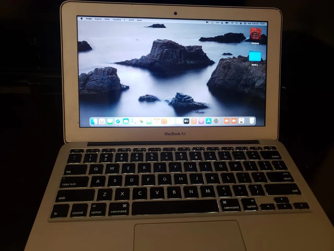 Macbook
