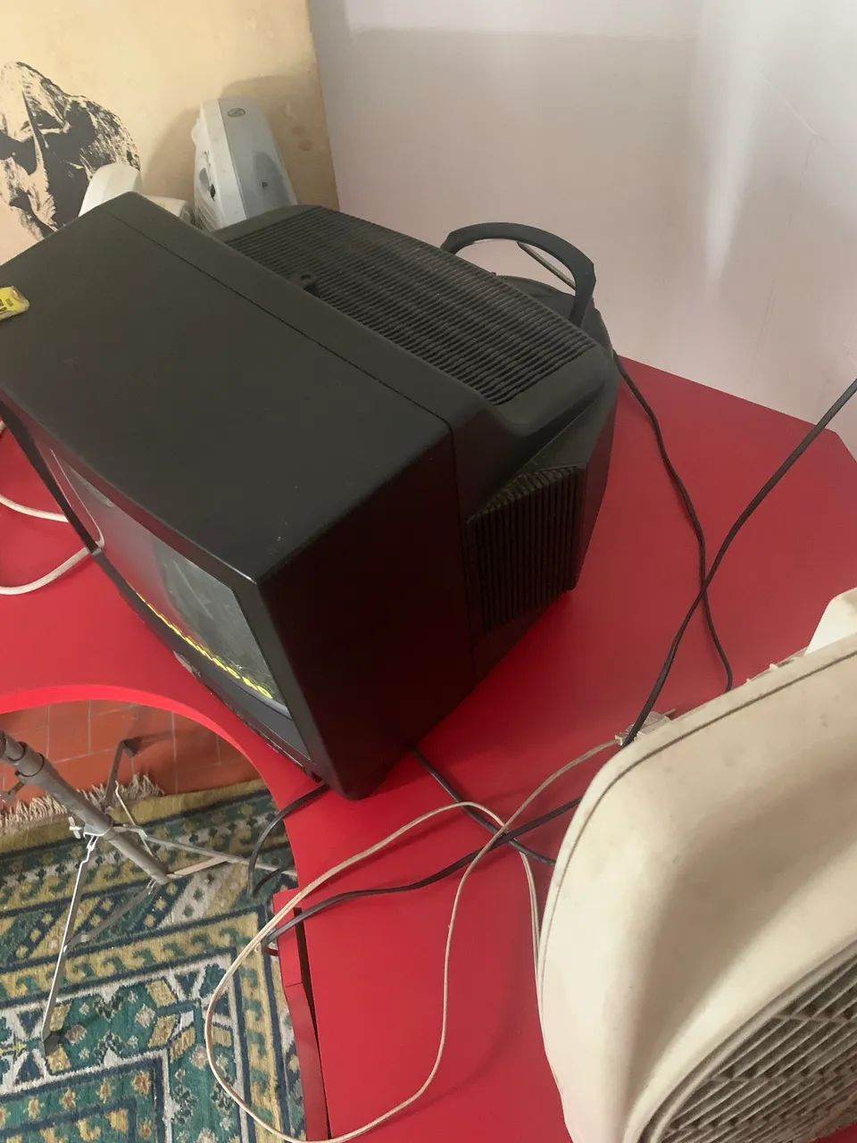 Televisão Philips vintage