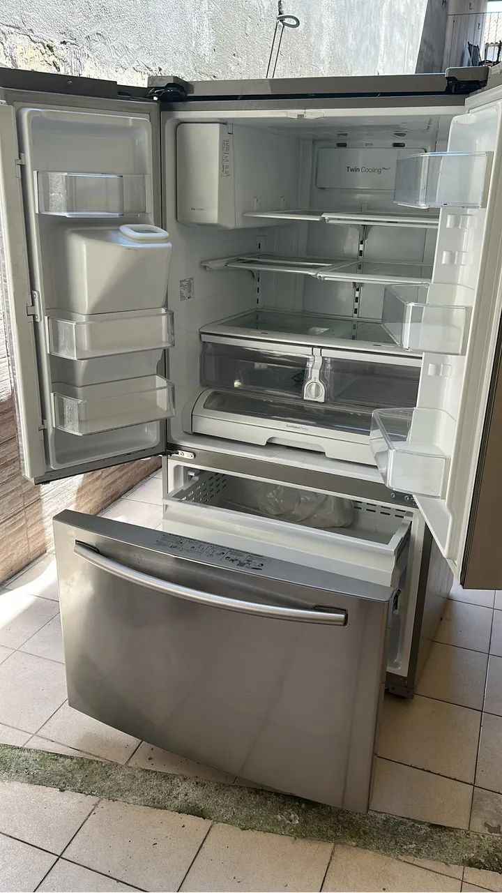Refrigerado Side By Side Samsung RFG28MESL  - Foto 2