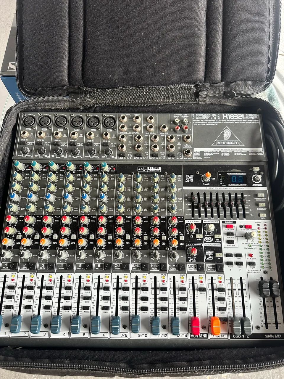 Mesa de som Behringer - Foto 3