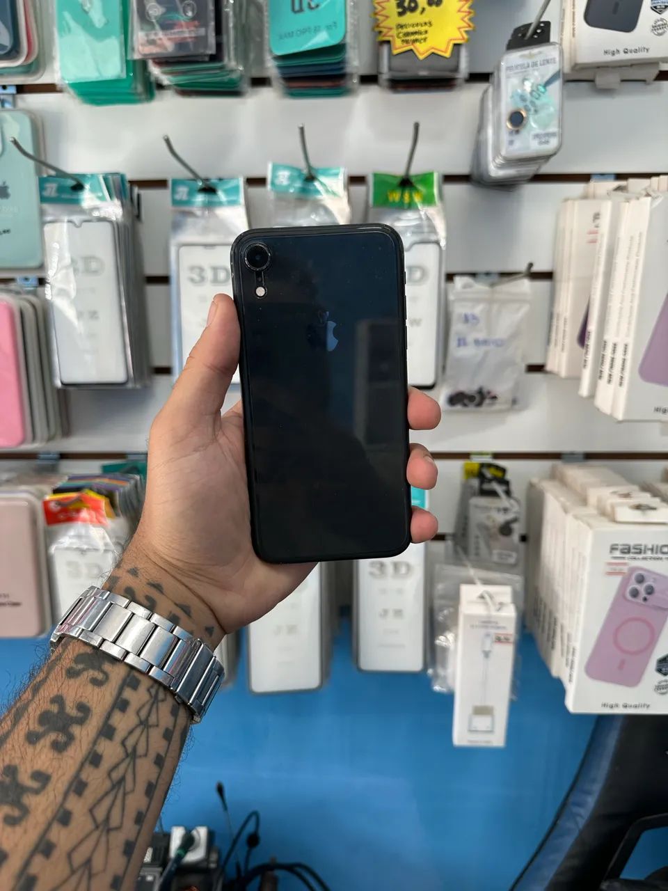 iPhone XR 64GB COM GARANTIA