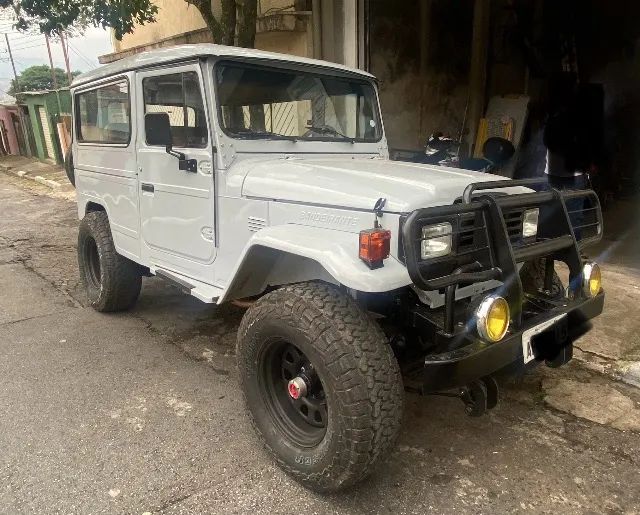 Toyota Band.Jipe Cap.de Aço Chas. Longo Diesel 1996