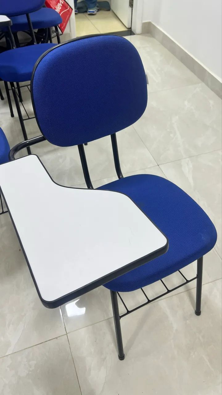 Cadeira escolar 