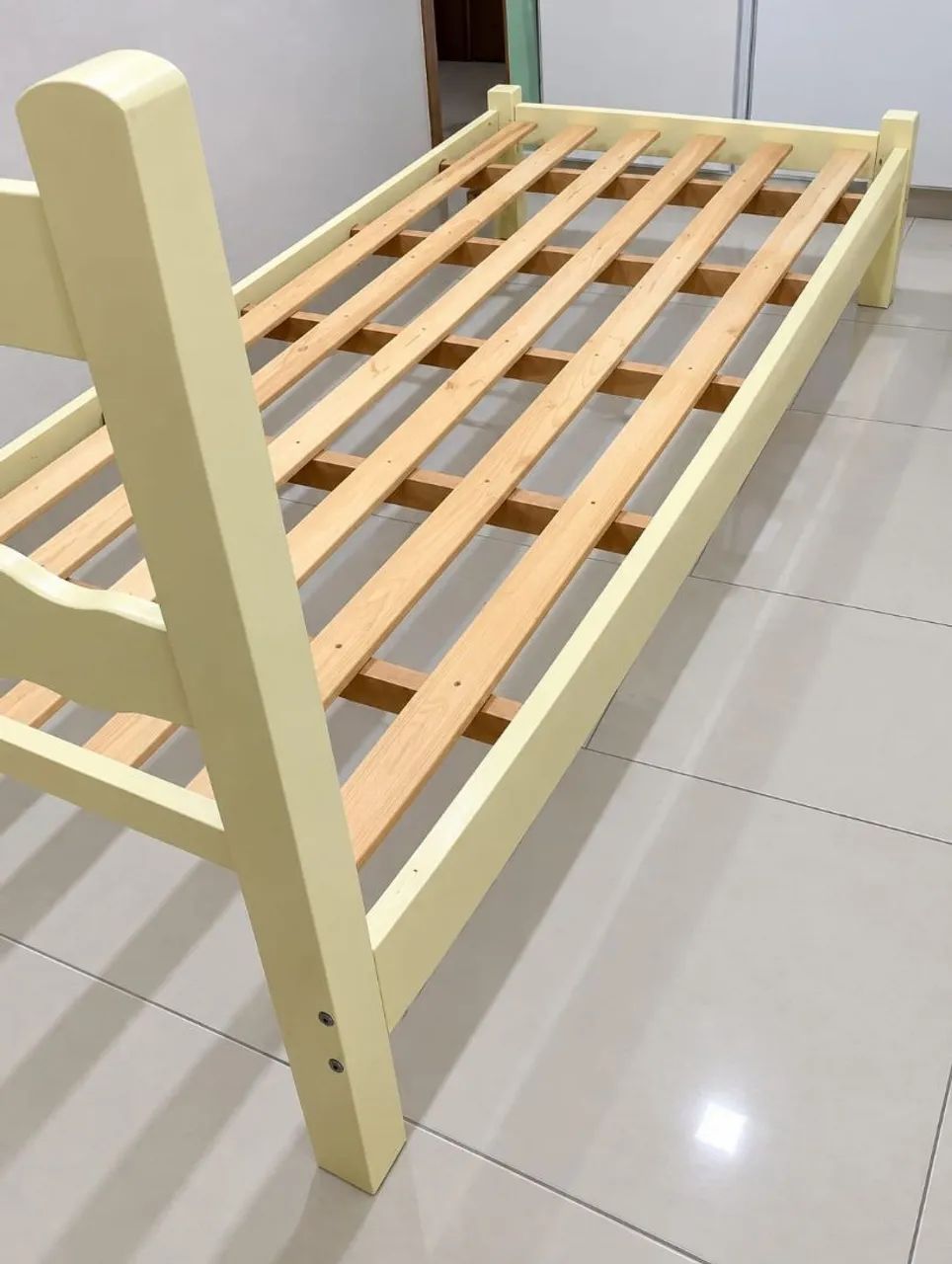 Cama solteiro- Frete incluso  - em madeira  - Foto 3
