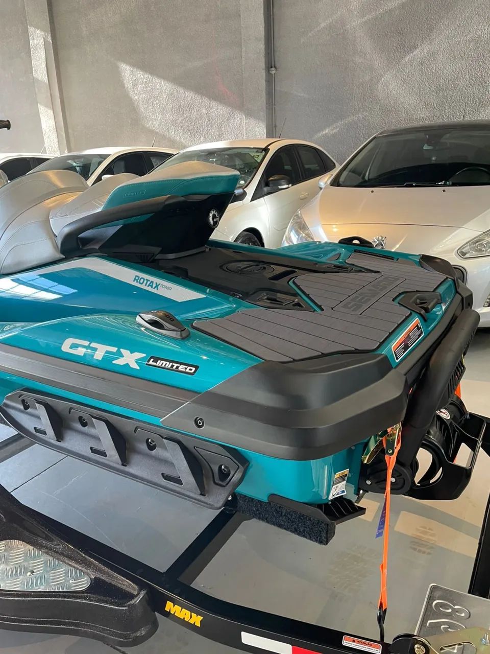 GTX 325 LIMITED ( ZERO ) - Foto 4