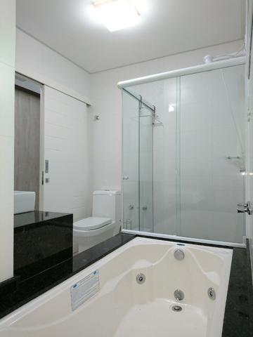 Apartamento mobiliado no coração da Meia Praia- AP368 - Foto 15