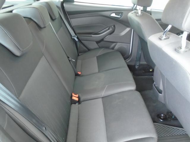 Focus Hatch SE 1.6 16V TiVCT 2016 - Foto 6