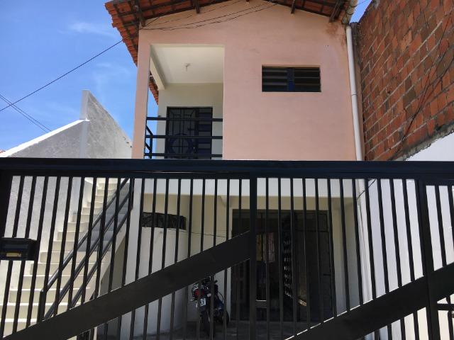 01 Quitinete próximo a UECE e ao Mercado Cometa da Avenida Dedé Brasil (Sillas Mungumba)