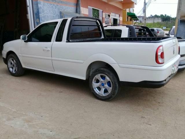Vende-se ou troca Saveiro