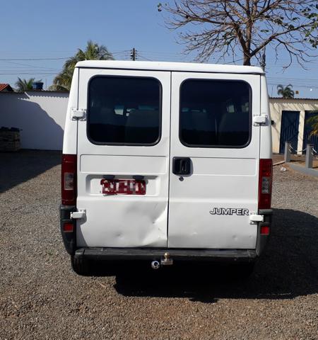 Van 16 Lugares - Foto 4
