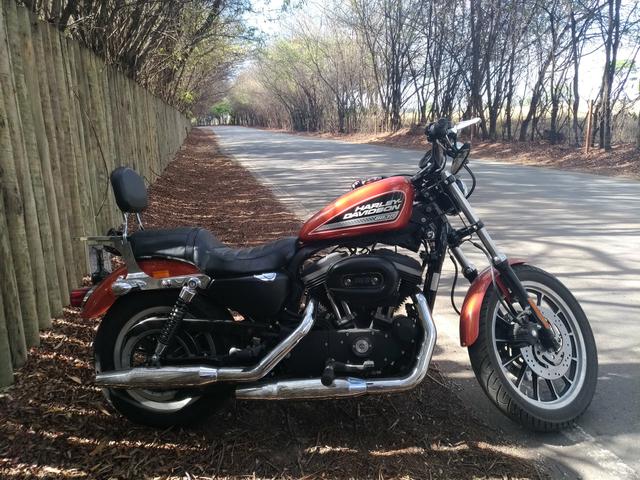 Harley Davidson 883 R + acessórios - Foto 4