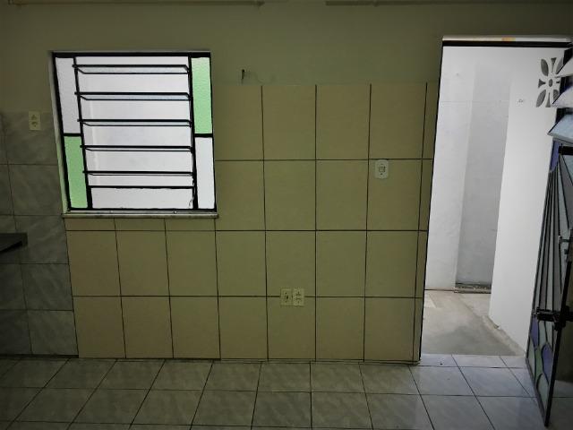 01 Quitinete próximo a UECE e ao Mercado Cometa da Avenida Dedé Brasil (Sillas Mungumba) - Foto 8