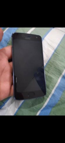 Moto G5 plus