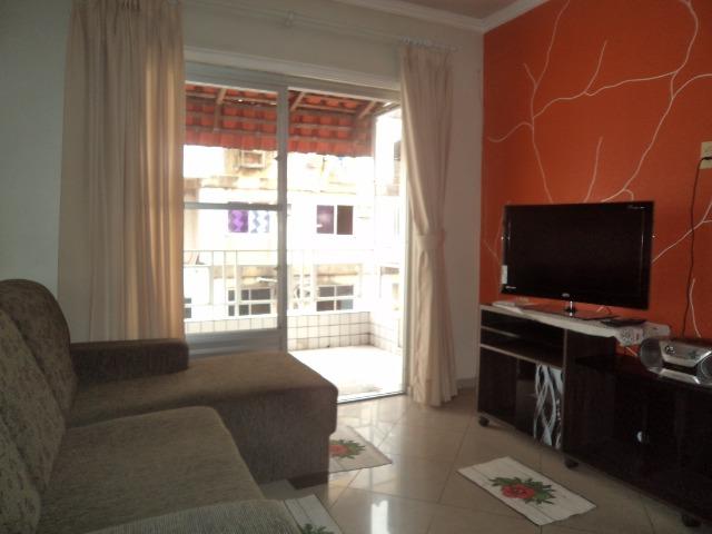 Vendo apto no Residencial Denise de Mello, em frente ao Lider da BR - 24h
