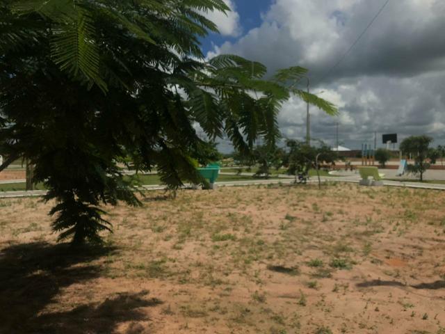 Lotes na região do aeroporto pronto para morar ou investir - Foto 6