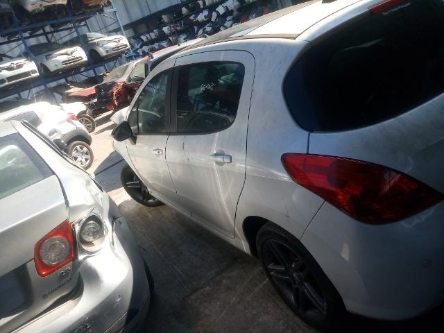 Sucata peugeot 308 griffe thp 2015 - Foto 3