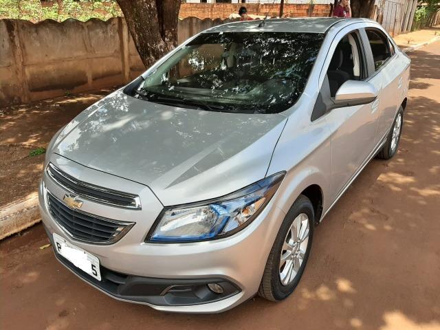 Vendo prisma 2015, muito novo