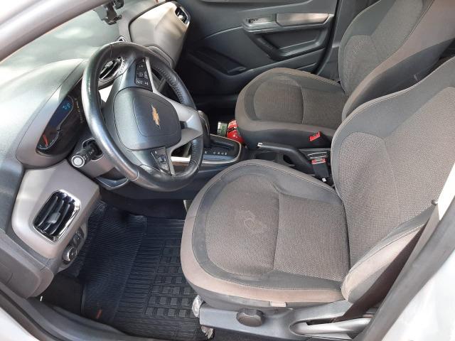 Vendo prisma 2015, muito novo - Foto 3