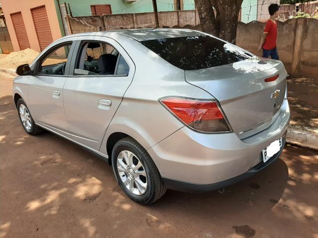 Vendo prisma 2015, muito novo - Foto 11