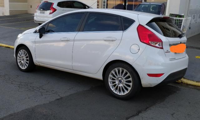 Fiesta Titanium 15/15