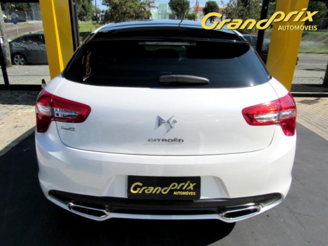 CITROËN DS5 2016 1.6 SO CHIC 16V 165CV TURBO INTERCOOLER GASOLINA 4P AUTOMÁTICO BRANCO - Foto 4